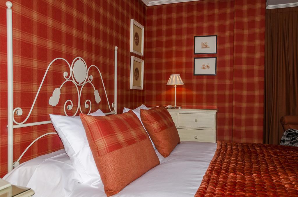 Hotel Presa Riano  Bilik gambar